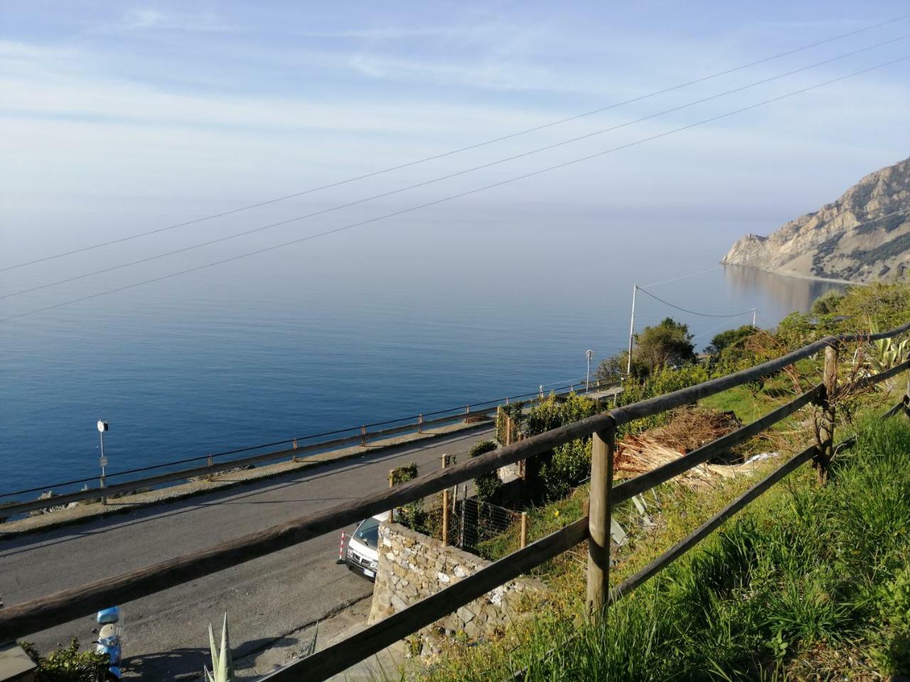 מונטרוסו אל מארה La Serra Sul Mare מראה חיצוני תמונה